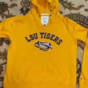 Women’s LSU TIGERS Pullover Yellow Hoodie – Size Small